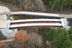 b7065db3fb79dc463edd9ea5cef18e39